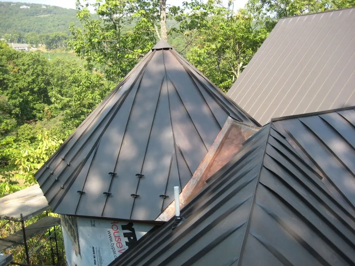 Professional Roof Tarp Installation by Craftsman Roofing in Jackson